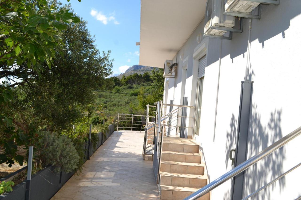 Suncana Sara Tucepi Exterior photo