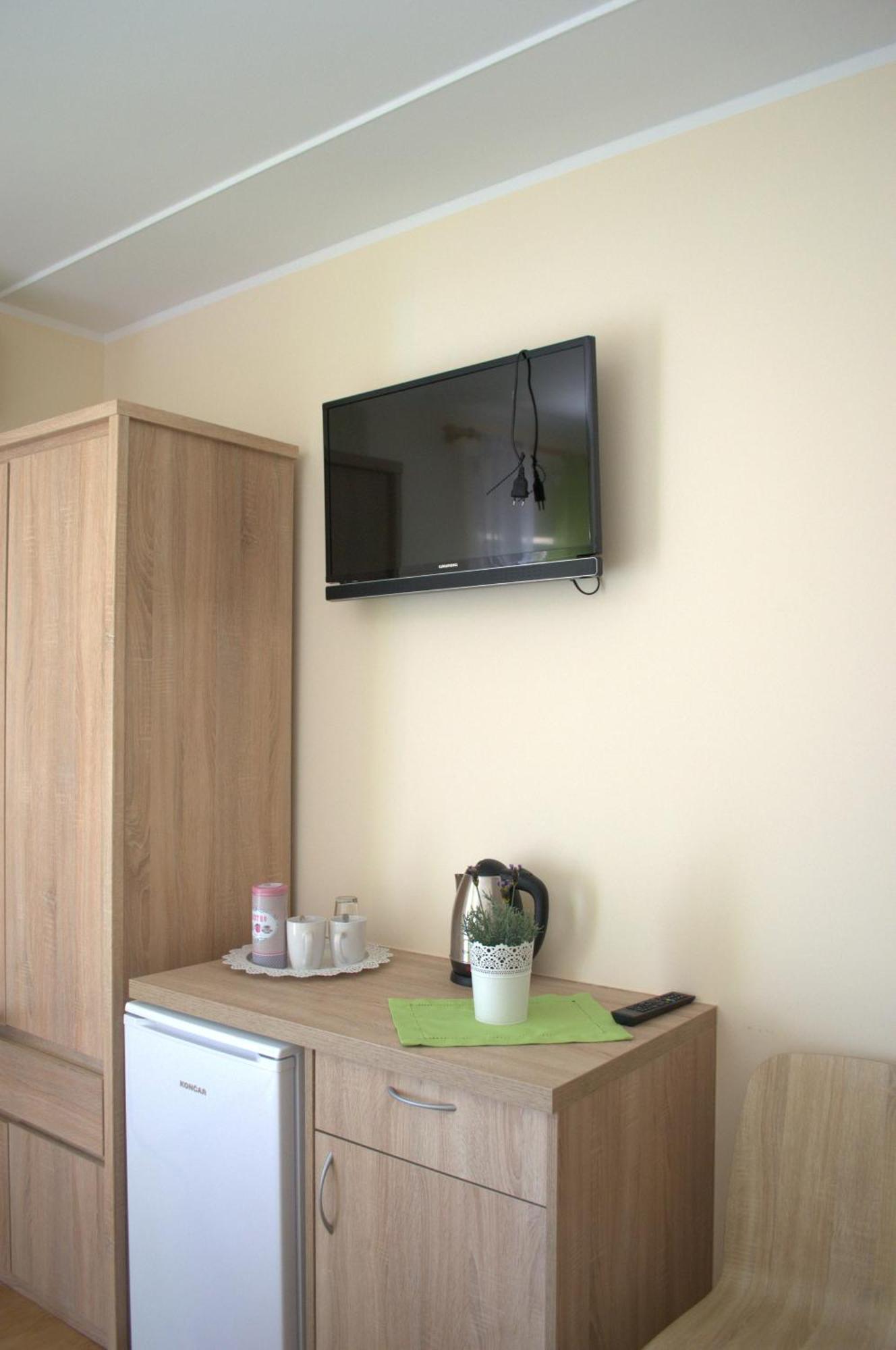 Suncana Sara Tucepi Room photo